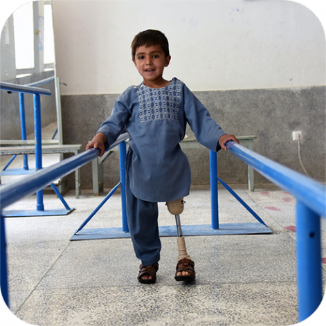 Enfant victime d'arme explosive en Afghanistan