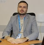 Roman Shinkarenko, responsable des programmes Protection et Santé pour HI en Ukraine, à Dnipro en novembre 2025.