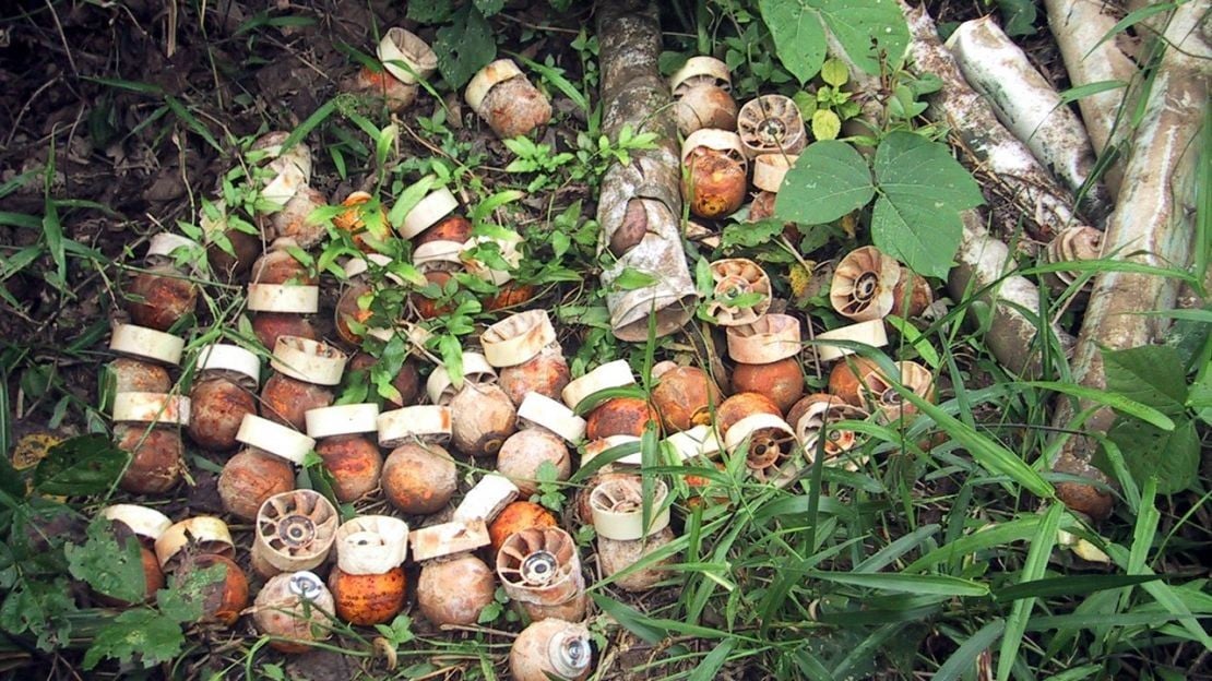 Sous-munitions de type BLU 24 au Laos (image d'archive)