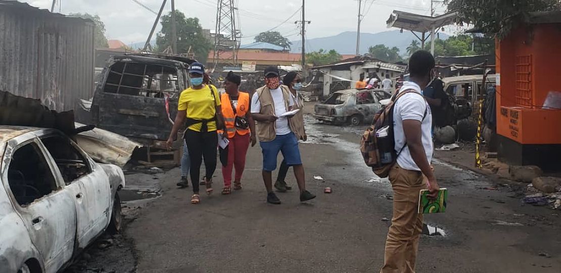 L’équipe de Handicap International se mobilise pour venir en aide aux victimes de l’explosion à Freetown en Sierra Leone - novembre 2021