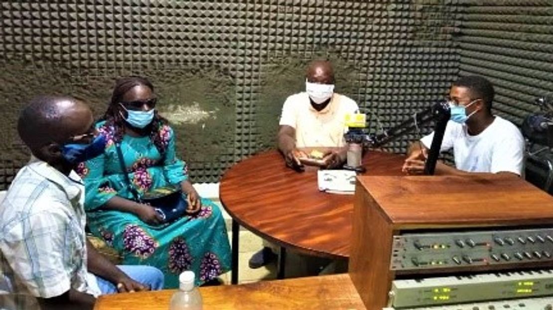 Session du programme radio de sensibilisation à la Covid-19 en Guinée-Bissau
