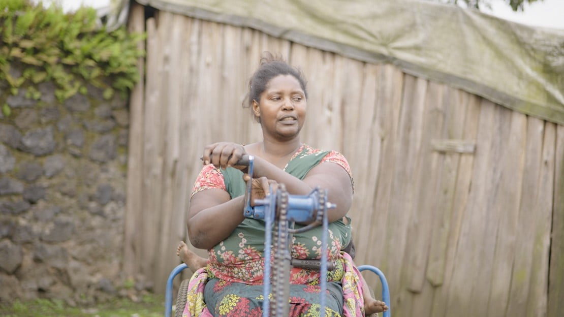 RDC : le tricycle qui a changé la vie de Dorica Zawadi