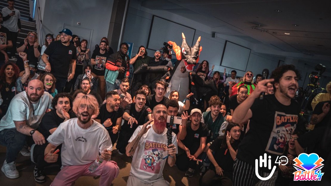 Participants lors de la deuxième édition de Battle4, événement de streaming caritatif, au Stade de France du 21 au 23 avril 2023
