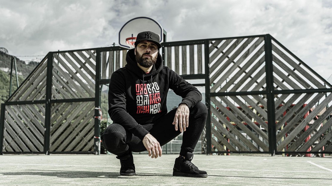 La marque de streetwear Me.RoR s'engage pour Handicap International