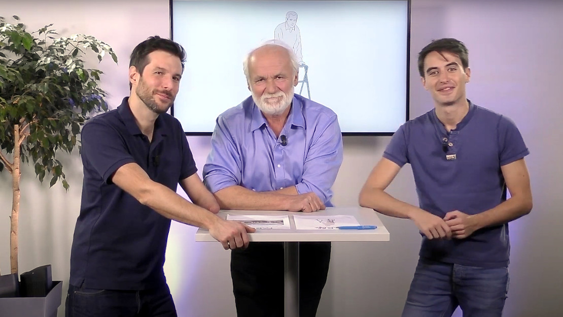 De gauche à droite : Grégory Cuilleron et Jérôme Bonaldi, les parrains du concours Fab Life de Handicap International, et François de Pellegars, coordinateur du concours