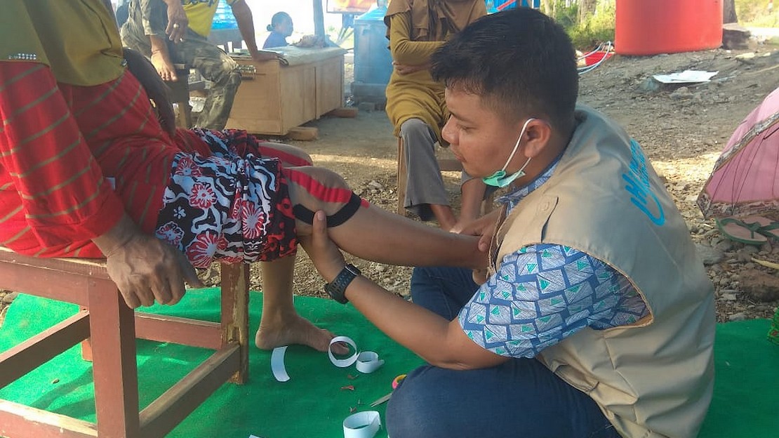 En Indonésie, les équipes de Handicap International se rendent auprès des populations victimes du séisme et du tsunami qui ont frappé la province de Sulawesi le 28 septembre 2018.