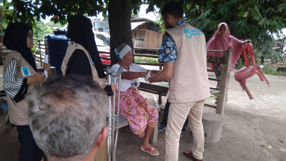 Handicap International apporte son soutient aux populations indonésiennes affectées par le séisme et le tsunami de fin 2018.