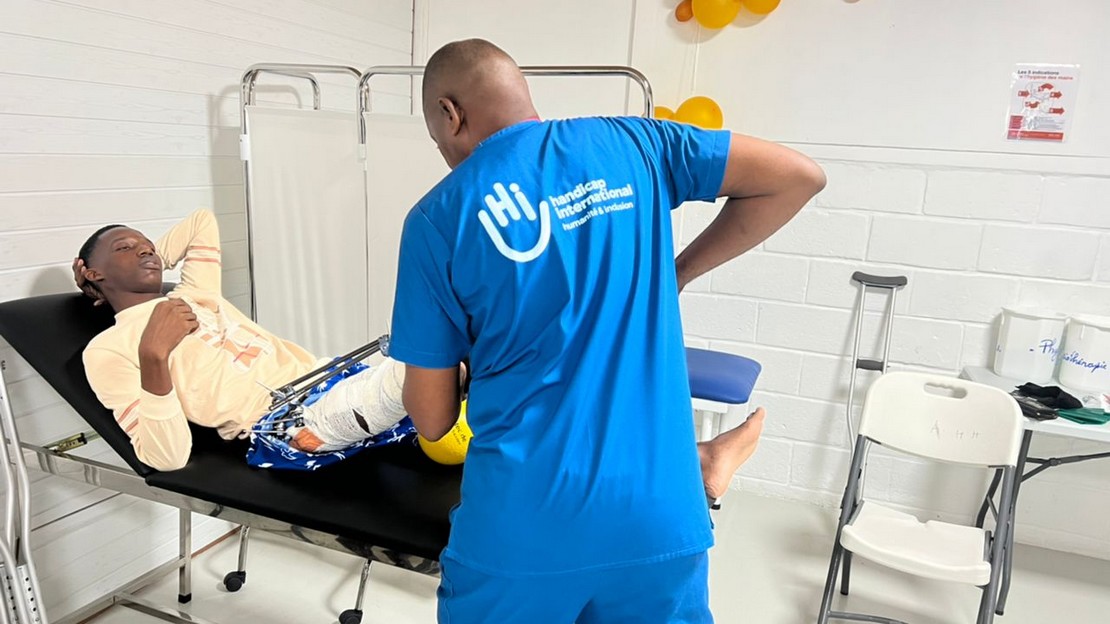 Service de réadaptation d'urgence à Port-au-Prince en Haïti.