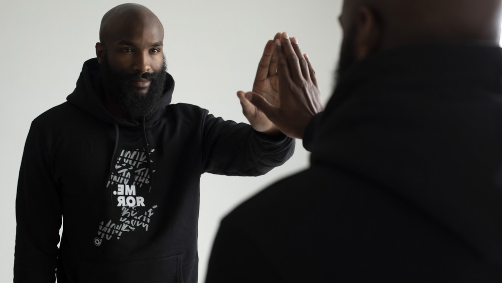 La marque de streetwear Me.RoR s'engage pour Handicap International