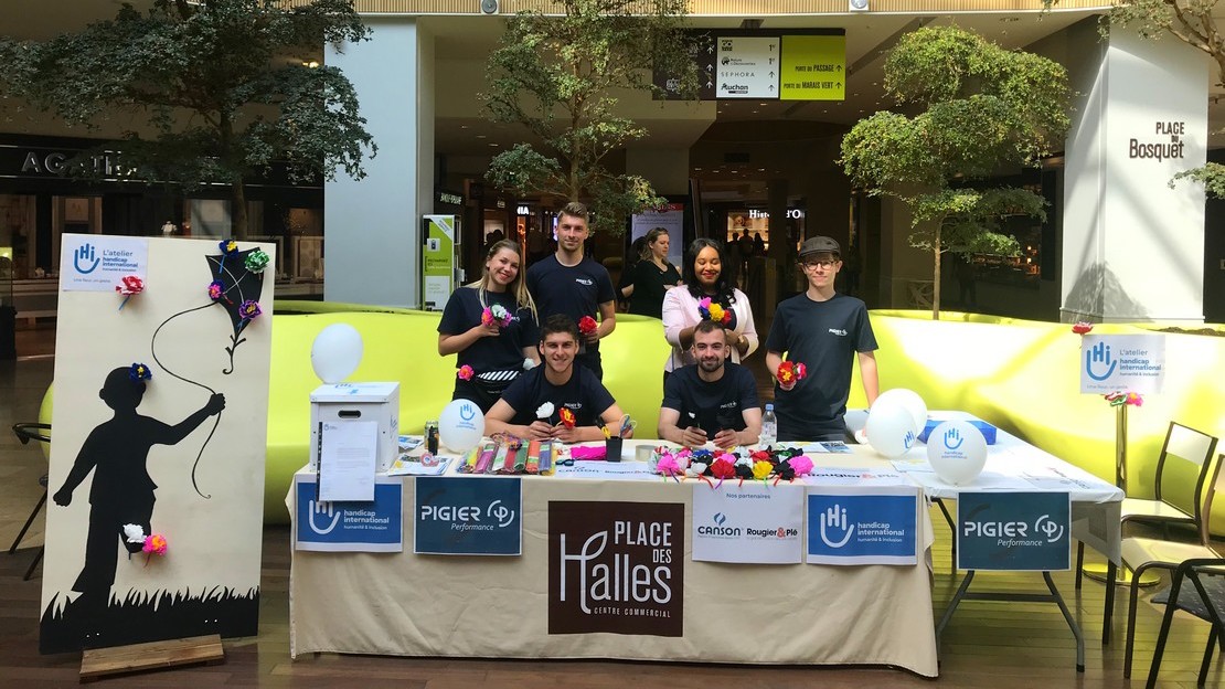 Étudiants de deuxième année de Pigier qui ont mis en œuvre en mai 2019 le projet 