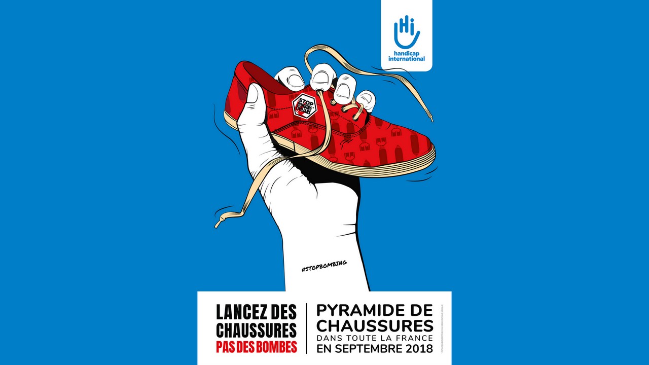24es Pyramides de chaussures de Handicap International, en septembre en France