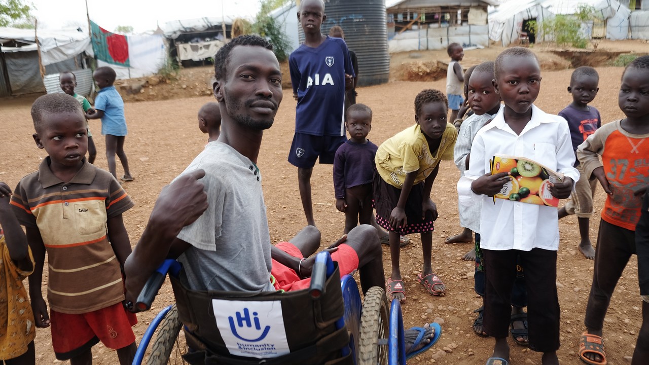 Bénéficiaire ayant reçu un fauteuil roulant dans un camp de déplacés près de Juba au Soudan du Sud