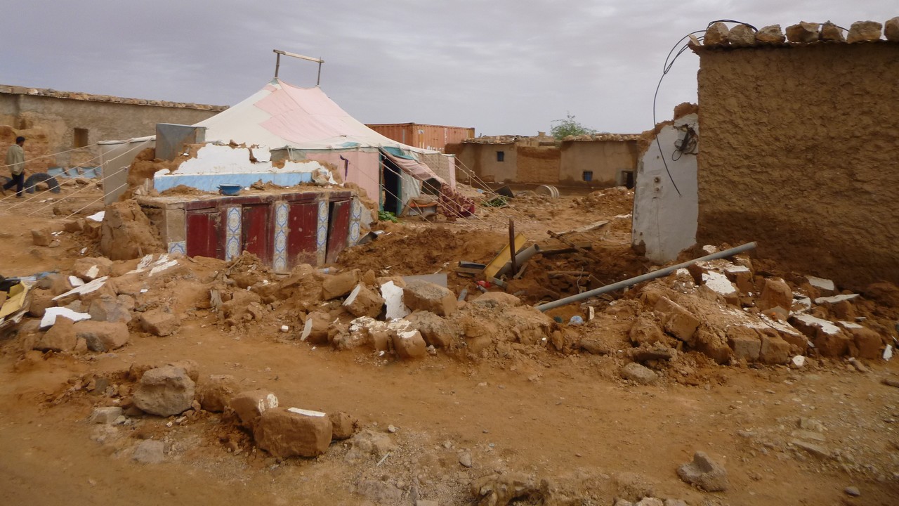 Centre d'éducation spécialisée détruit suite aux inondations, dans le camp de réfugiés sahraouis de Boujdour en Algérie.