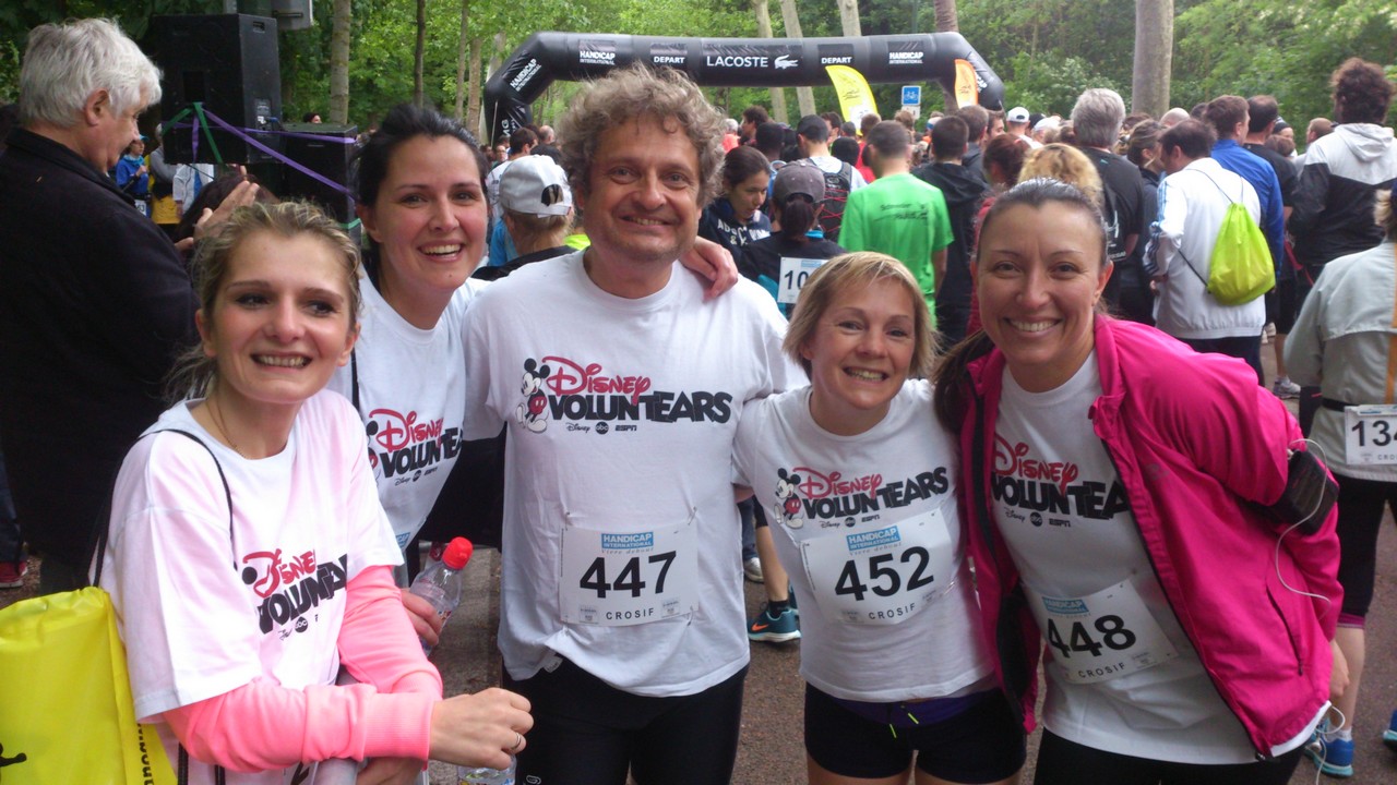 Les équipes d'entreprises qui participent à Courir Ensemble font toutes un retour très positif sur cette expérience proposée par Handicap International