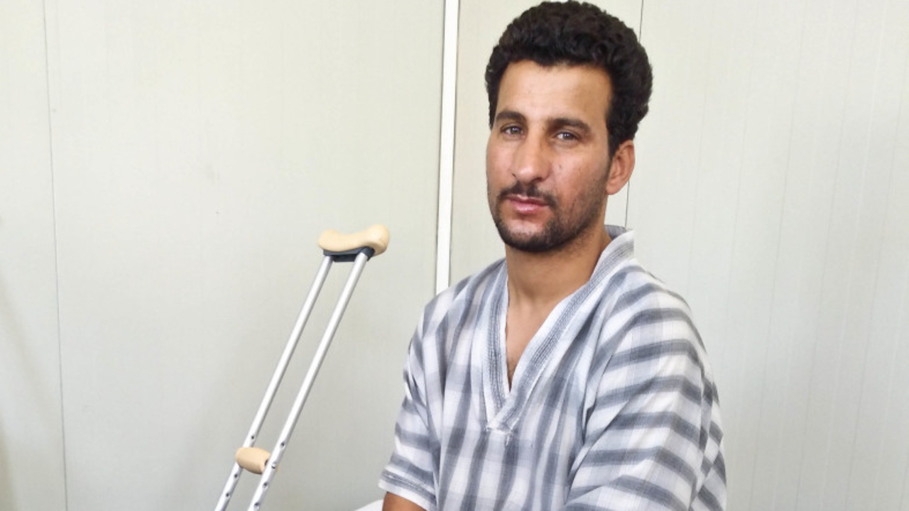 Hameed à l’hôpital de Qayyarah en Irak, dans la salle installée par Handicap International