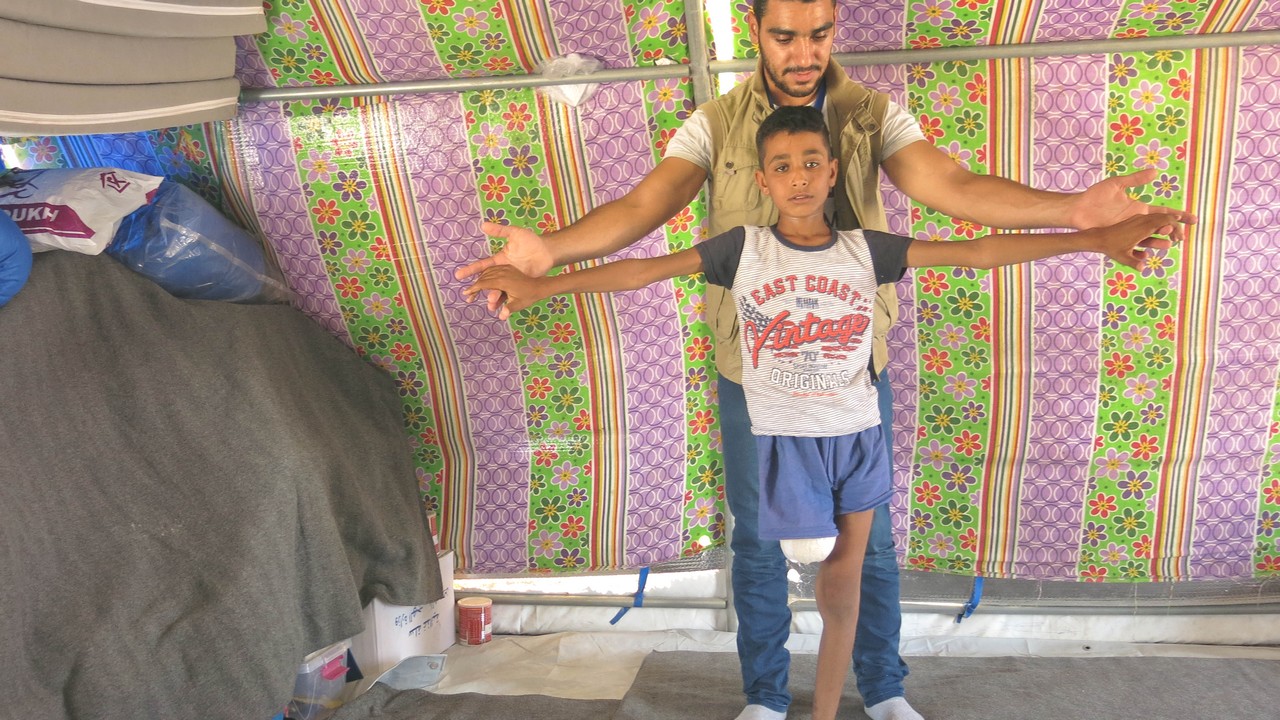 Abdel Rahman et Mohammad lors d'une session de réadaptation