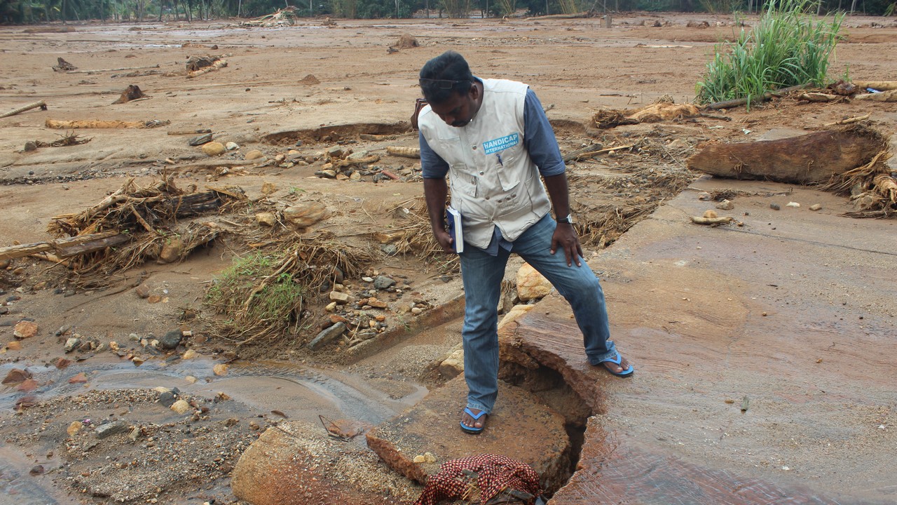 Inondations et glissements de terrain au Sri Lanka après le cyclone Roanu en 2016 (photo d'archive)